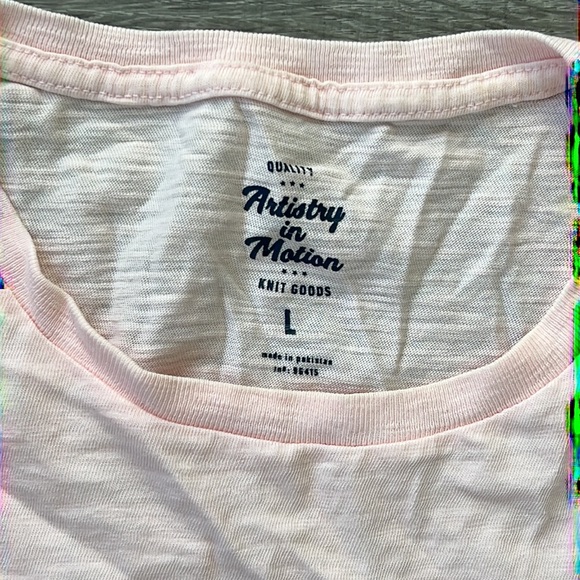 Artistry in Motion Pocket Tee - Picture 2 of 4